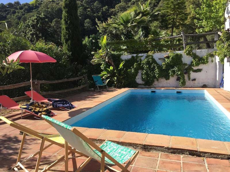 別墅游泳池設計五要素 別墅游泳池的類型