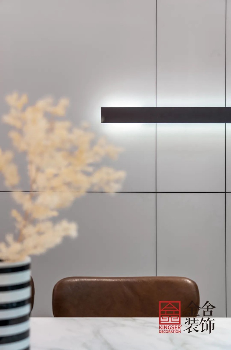 石家莊學校公寓裝修160㎡現(xiàn)代輕奢實景圖